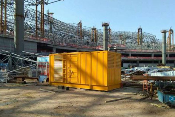 山城发电机出租如何判断空气滤清器是否需要更换？